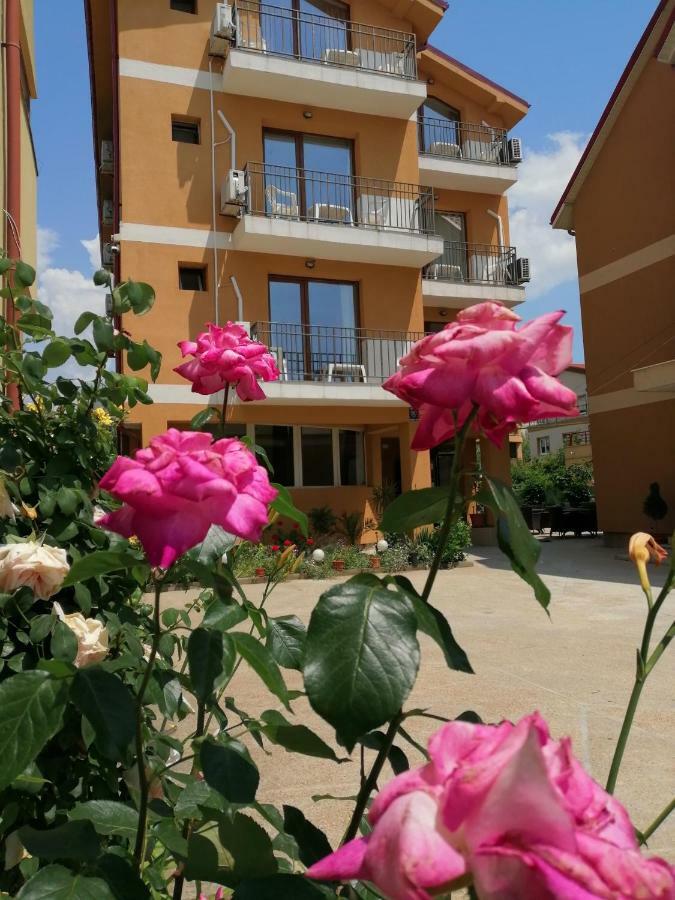 Vilele Liliana Năvodari Exteriör bild